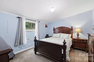 405 Gray Ct, Asheville, NC 28806 - Photo 8