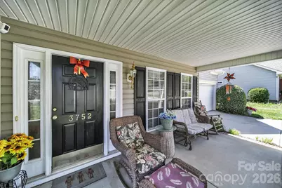 3752 Leela Palace Way, Fort Mill, SC 29708 - Photo 2