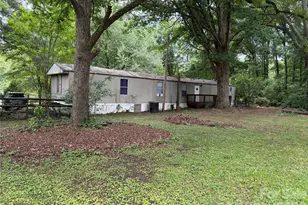 188 Forest Dr, Fort Mill, SC 29715 - Photo 10