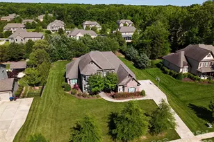 4034 Flowering Peach Rd, Waxhaw, NC 28173 - Photo 2