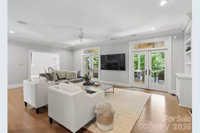 5500 Hardison Road, Charlotte, NC 28226 - Photo 8