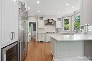 5500 Hardison Rd, Charlotte, NC 28226 - Photo 10