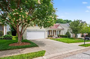 834 Platinum Dr, Fort Mill, SC 29708 - Photo 2