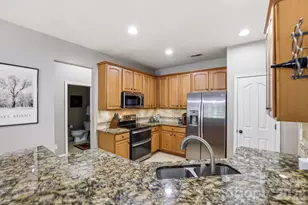 9118 Spratt Ln, Waxhaw, NC 28173 - Photo 6