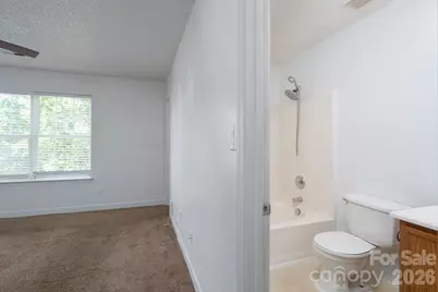 511 Lightspun Lane, Charlotte, NC 28216 - Photo 24