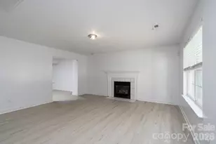 511 Lightspun Ln, Charlotte, NC 28216 - Photo 8