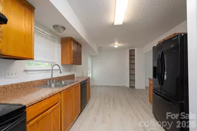 511 Lightspun Lane, Charlotte, NC 28216 - Photo 16
