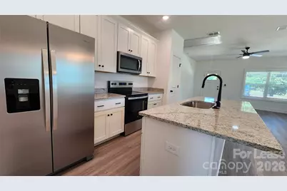 1818 E Greenbriar Road, Statesville, NC 28625 - Photo 6