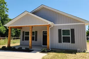 1818 E Greenbriar Rd, Statesville, NC 28625 - Photo 1