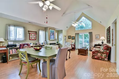 13 Silver Place, Black Mountain, NC 28711 - Photo 2
