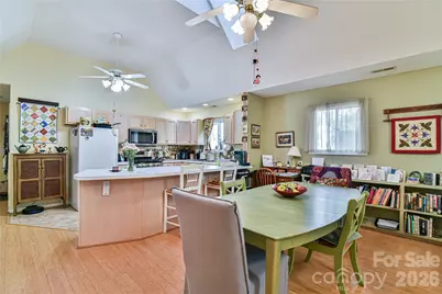 13 Silver Place, Black Mountain, NC 28711 - Photo 6