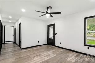 110 Courtland St, Chester, SC 29706 - Photo 2
