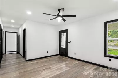 110 Courtland Street, Chester, SC 29706 - Photo 6