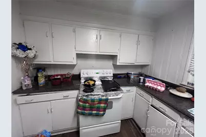 317 S Yates Street, Gastonia, NC 28052 - Photo 8