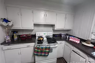317 S Yates St, Gastonia, NC 28052 - Photo 8