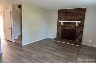 1334 12th St NE, Hickory, NC 28601 - Photo 2