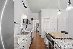 500 N Main Ave, Newton, NC 28658 - Photo 14