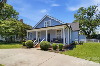 500 N Main Avenue, Newton, NC 28658 - Photo 1
