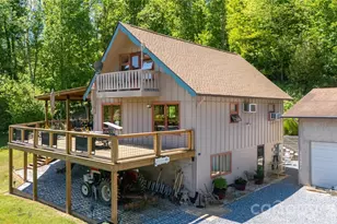 93 Franklin Crest Rd, Spruce Pine, NC 28777 - Photo 8