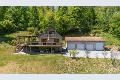 93 Franklin Crest Road, Spruce Pine, NC 28777 - Photo 2