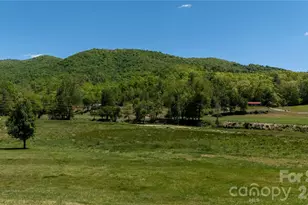 93 Franklin Crest Rd, Spruce Pine, NC 28777 - Photo 14