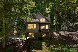 576 Mattie Marion Rd, Waynesville, NC 28785 - Photo 2