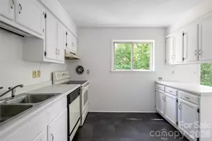 1 Beaverdam Knoll Rd, Asheville, NC 28804 - Photo 28
