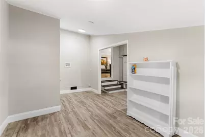 8519 E Franklin Street, Mount Pleasant, NC 28124 - Photo 14
