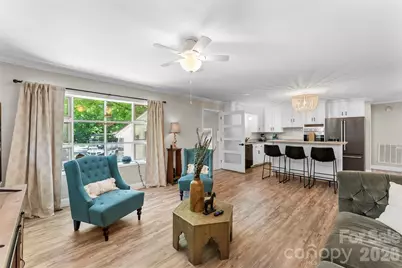 8519 E Franklin Street, Mount Pleasant, NC 28124 - Photo 10