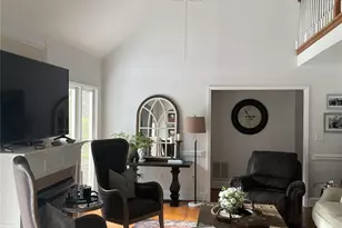 3800 Oldfield Rd, Charlotte, NC 28226 - Photo 14