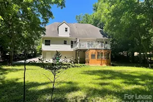 3800 Oldfield Rd, Charlotte, NC 28226 - Photo 32