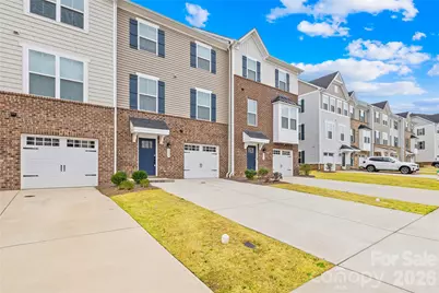 2620 Grantham Place Drive, Fort Mill, SC 29715 - Photo 2