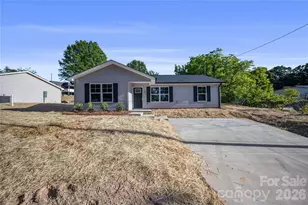 303 W 9th St, Kannapolis, NC 28081 - Photo 1
