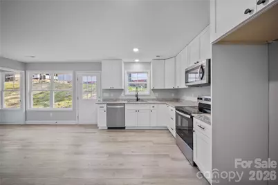 303 W 9th Street, Kannapolis, NC 28081 - Photo 6