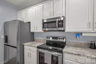 1802 Robinwood Village Dr, Gastonia, NC 28054 - Photo 14