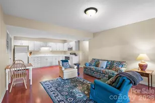 90 W Shore Dr, Lake Toxaway, NC 28747 - Photo 32
