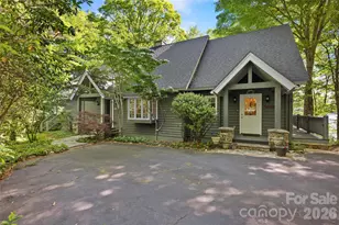 90 W Shore Dr, Lake Toxaway, NC 28747 - Photo 2