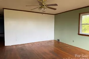 430 Ode Kerley Ln, Taylorsville, NC 28681 - Photo 8