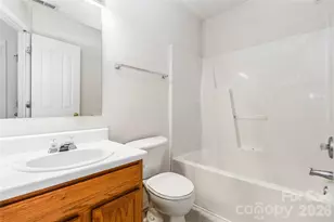 740 Aberdeen Glen Pl, Charlotte, NC 28214 - Photo 18