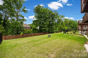 2605 Grantham Place Dr, Fort Mill, SC 29715 - Photo 2