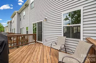 2605 Grantham Place Dr, Fort Mill, SC 29715 - Photo 32
