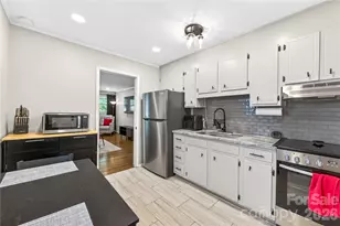 3241 Minnesota Rd, Charlotte, NC 28208 - Photo 10