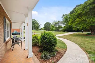 2417 Rosemond Cir, Gastonia, NC 28056 - Photo 12