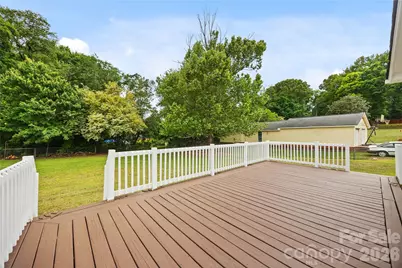 2417 Rosemond Circle, Gastonia, NC 28056 - Photo 16