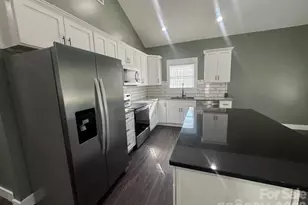 364 Carolina Ave Ave, Marion, NC 28752 - Photo 4