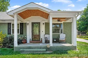 707 Spring St SW, Concord, NC 28025 - Photo 4