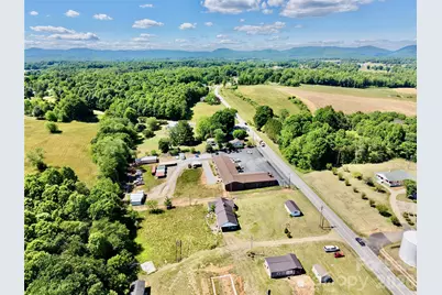 1263 Nc 16 Highway N, Taylorsville, NC 28681 - Photo 10