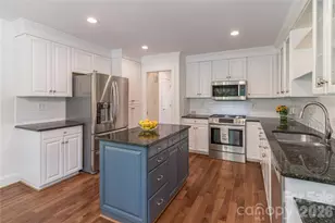 21121 Blakely Shores Dr, Cornelius, NC 28031 - Photo 14