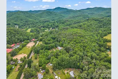 656 Cashiers Valley Road, Brevard, NC 28712 - Photo 36