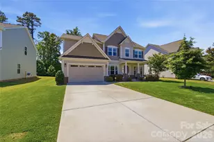 4629 Selhurst Dr, Fort Mill, SC 29707 - Photo 2